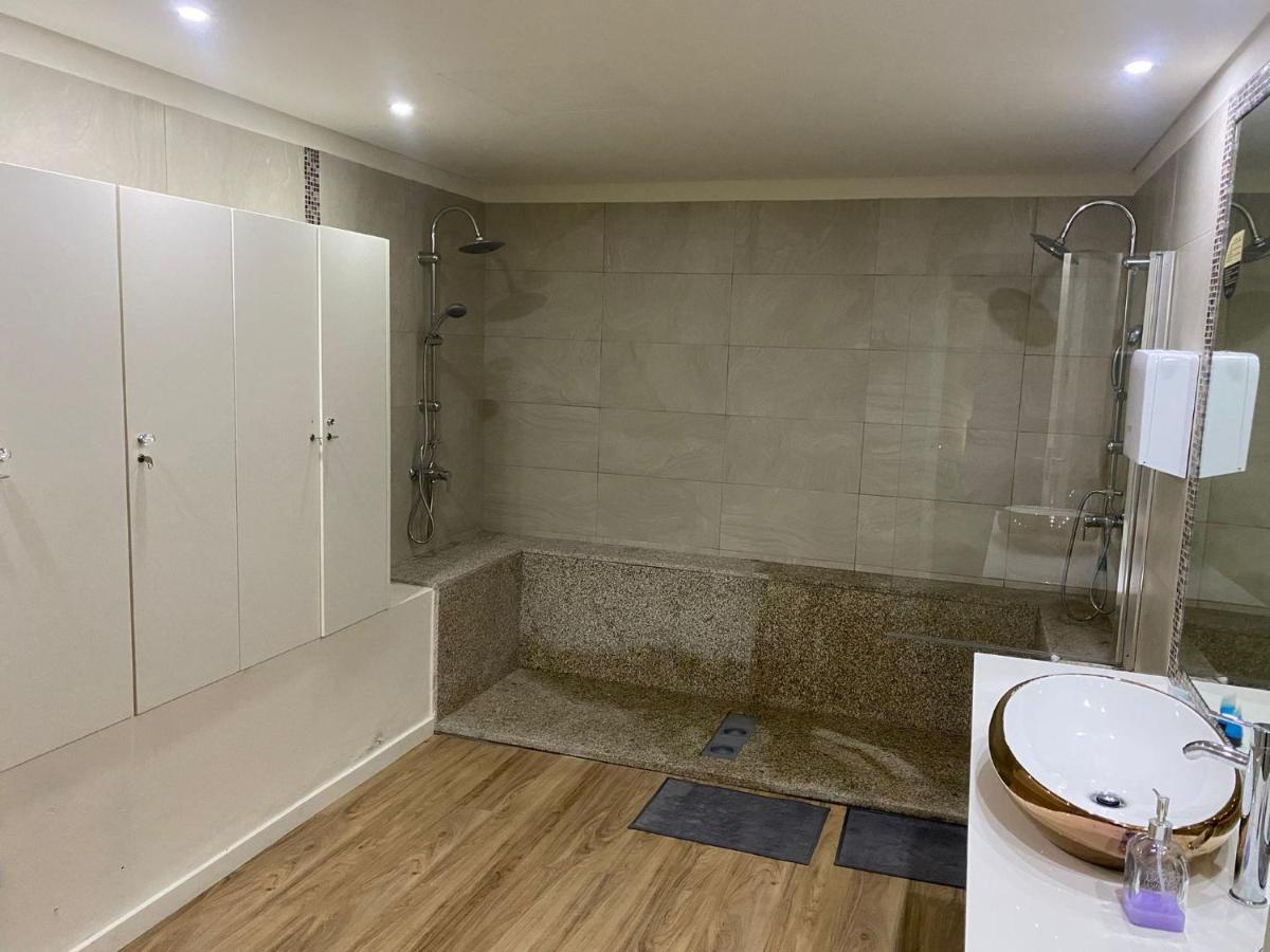 Evolue Hotel Porto Kültér fotó